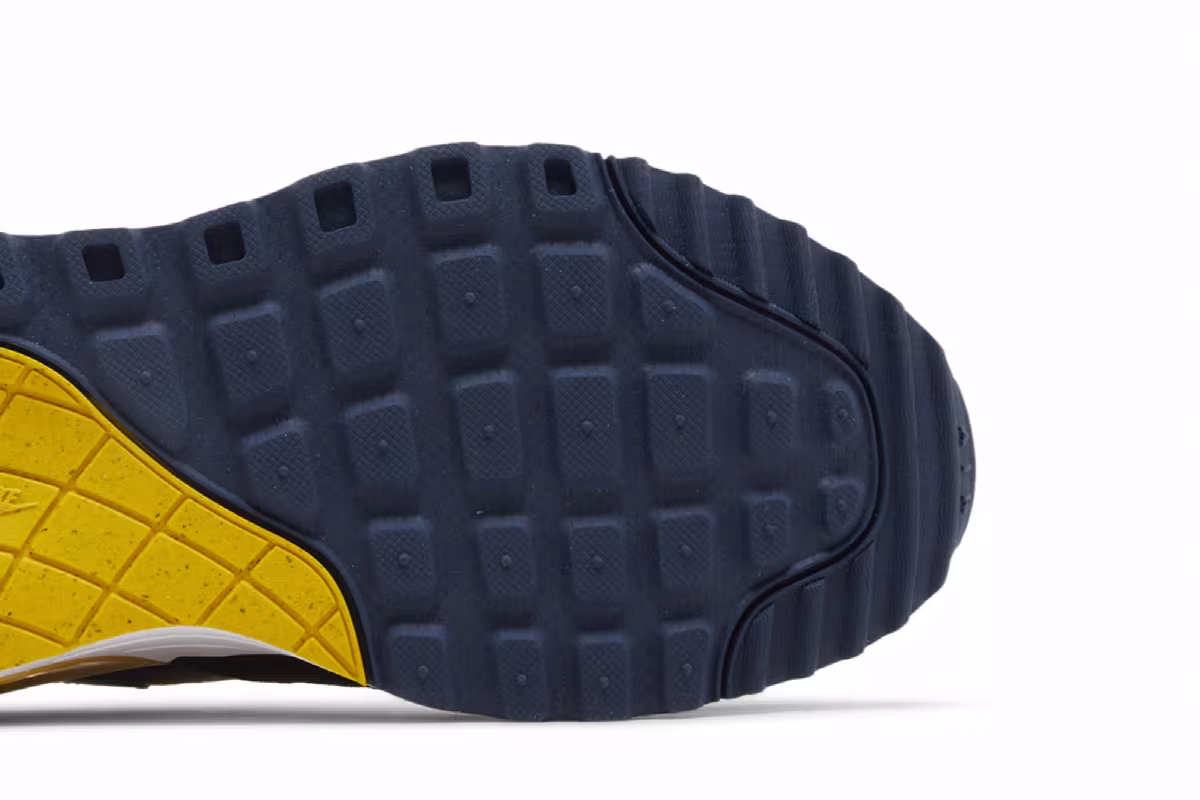 Nike Air Max SYSTM Michigan, view 6