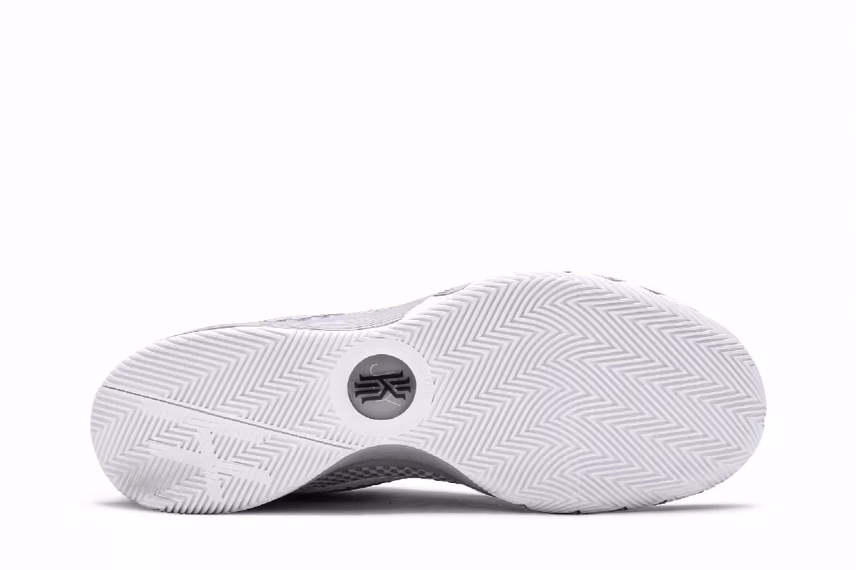 Nike Kyrie 1 Wolf Grey, view 5