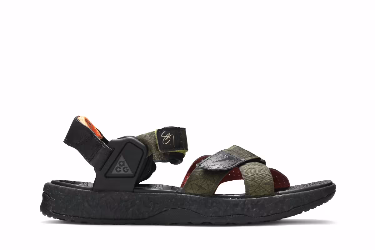 Sig Zane x Nike ACG Air Deschutz+ Olive Canvas, view 2