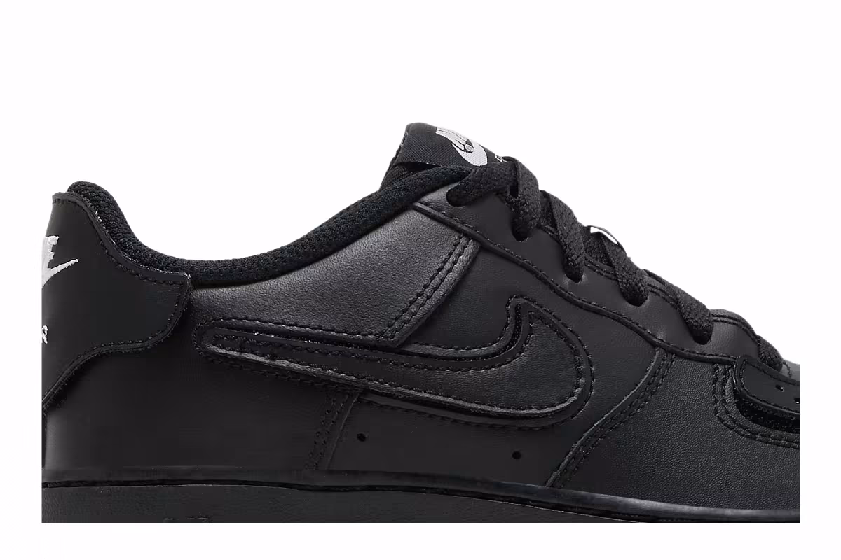 Nike Air Force 1/1 GS Black Bright Crimson, view 3