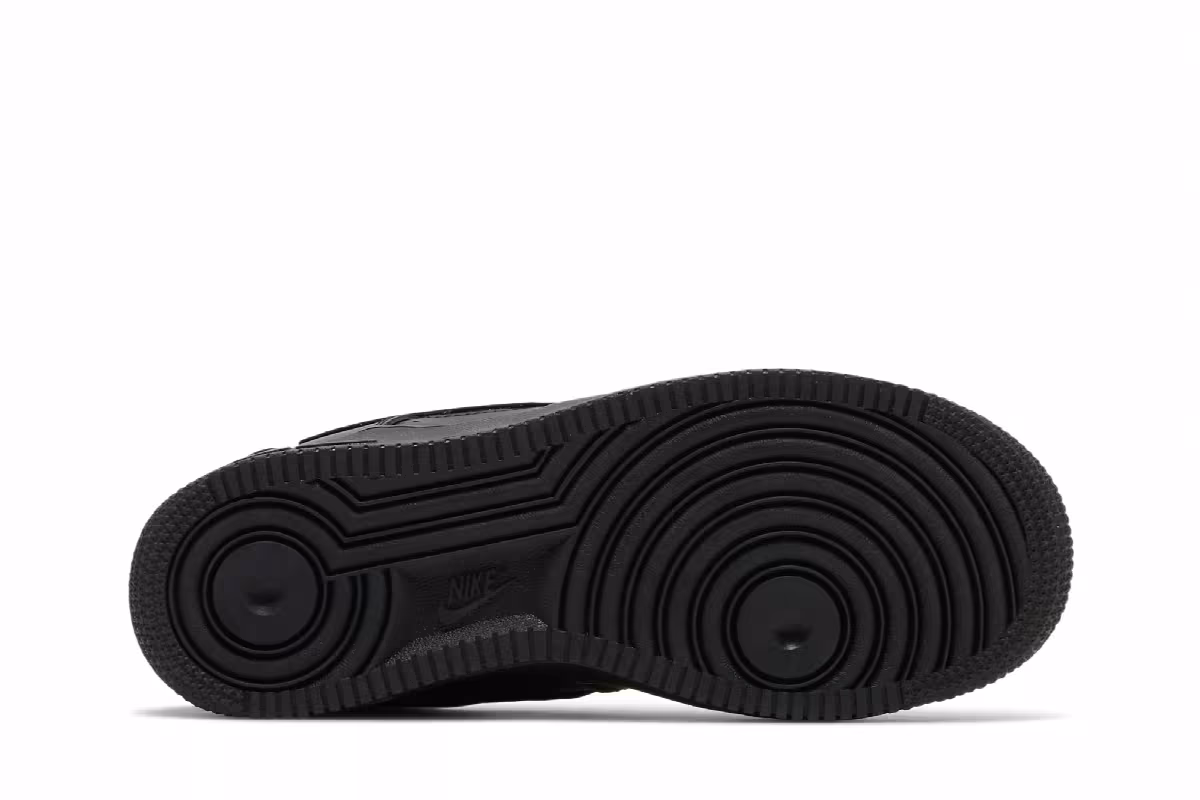 Nike Air Force 1/1 GS Black Bright Crimson, view 5