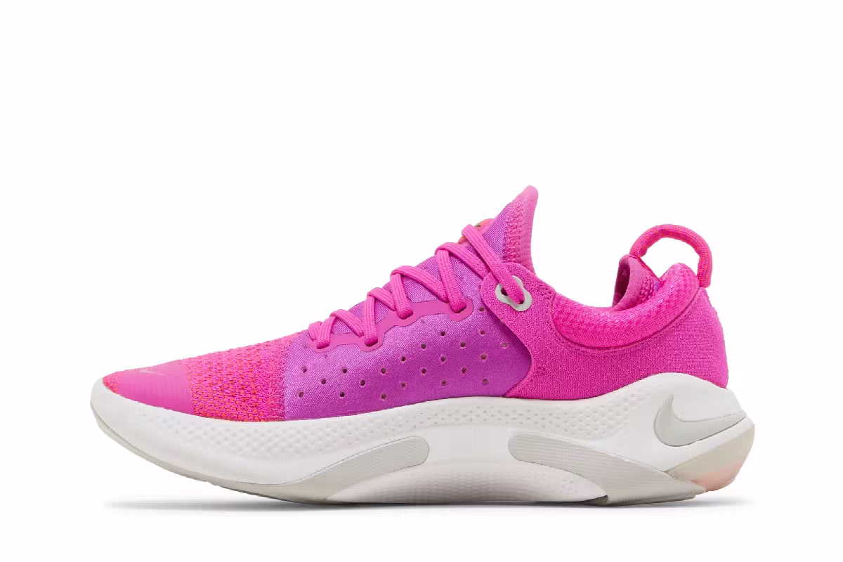 Nike Women's Joyride Run Flyknit Fire Pink, view 4