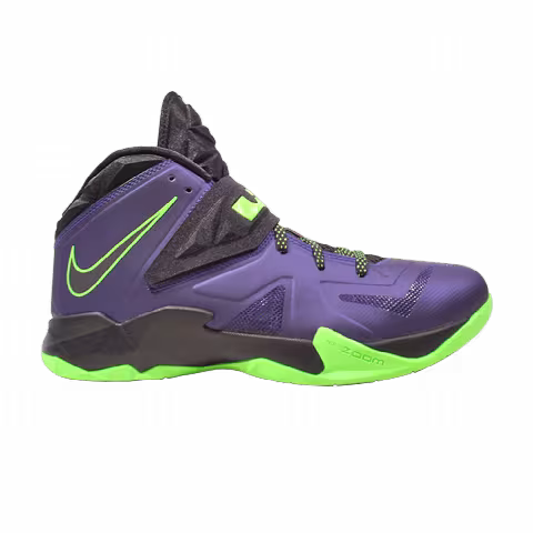 Nike LeBron Zoom Soldier 7