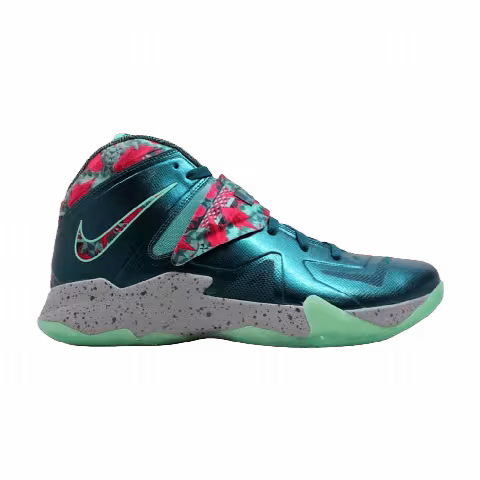 Nike Zoom LeBron Soldier 7 'Power Couple' Sample