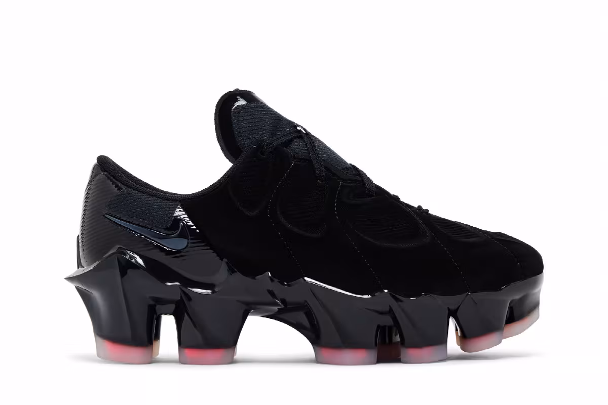 Nike Women's First Sight Mirage Black Flash Crimson, view 2