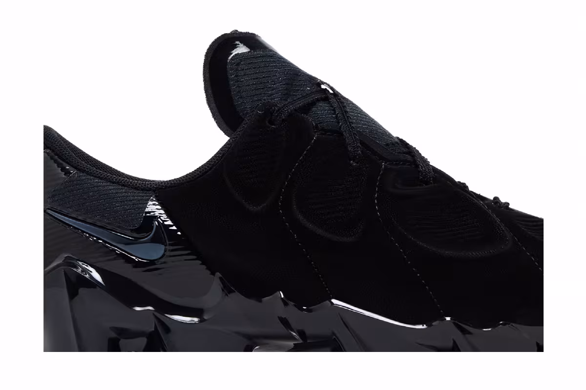 Nike Women's First Sight Mirage Black Flash Crimson, view 3