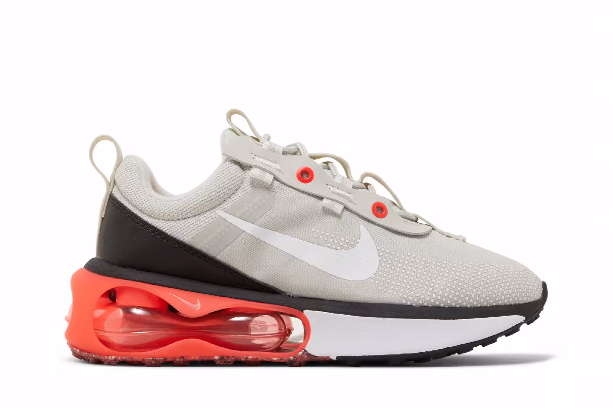 Nike Women's Air Max 2021 Light Bone Flash Crimson, view 2