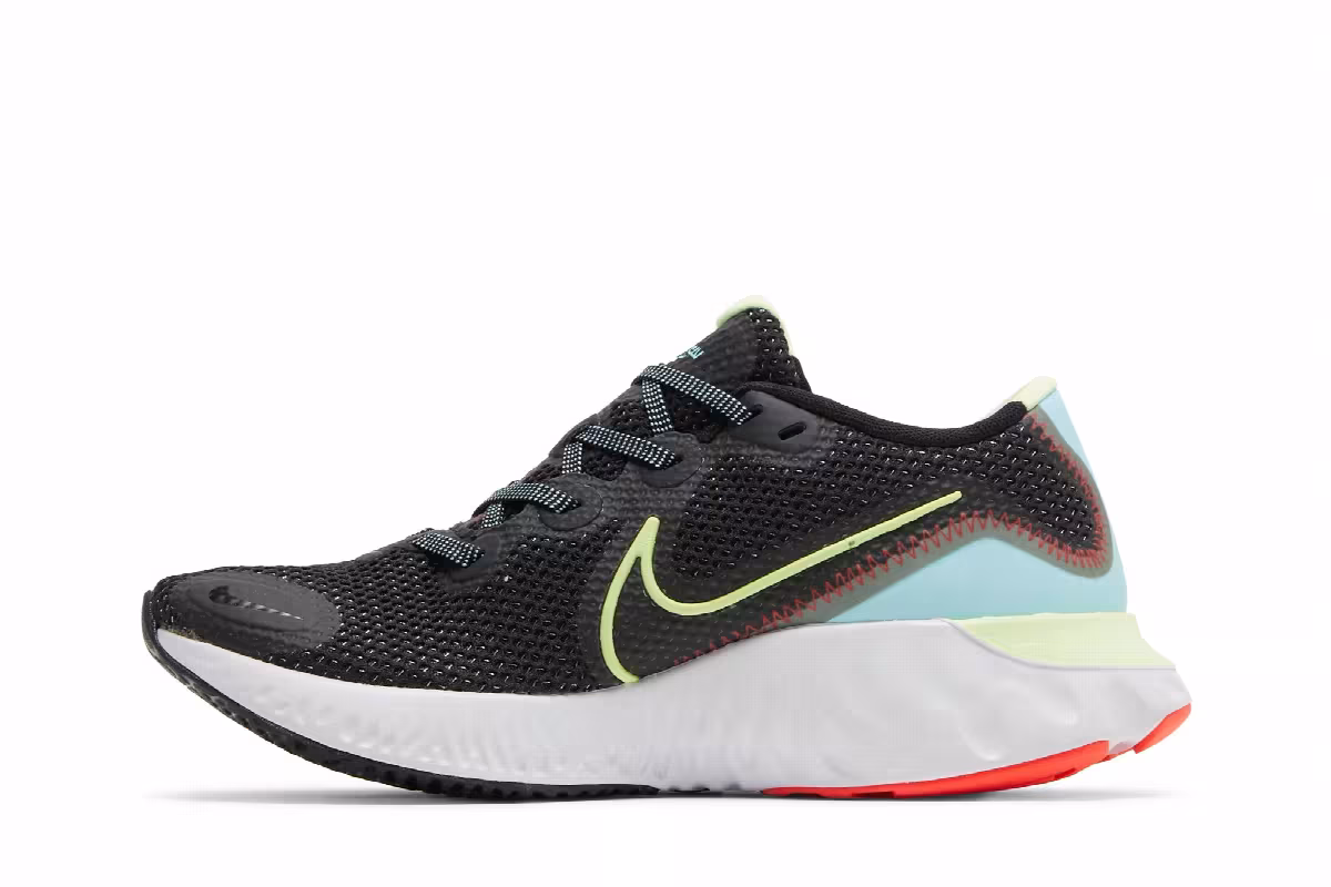 Nike Women's Renew Run Black Volt Glacier Ice, view 4