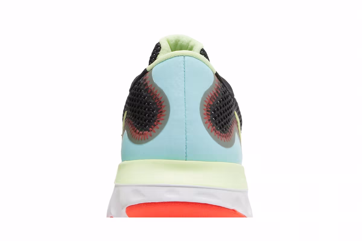 Nike Women's Renew Run Black Volt Glacier Ice, view 8