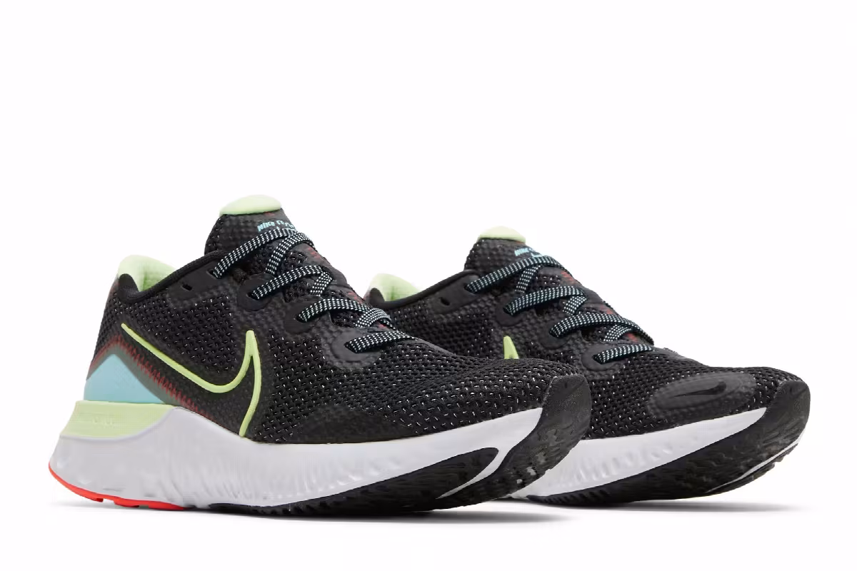Nike Women's Renew Run Black Volt Glacier Ice, view 9