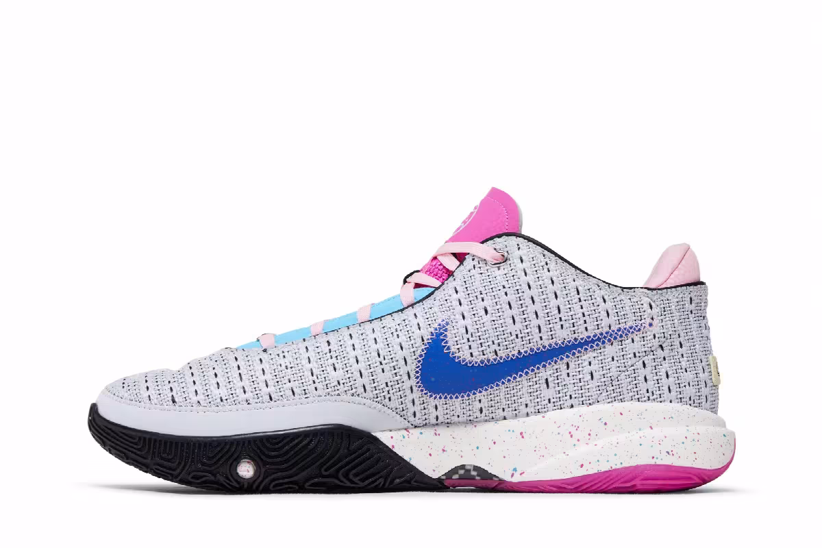Nike LeBron 20 EYBL, view 4