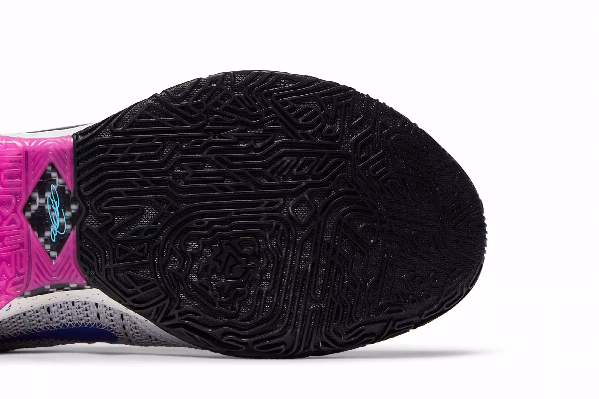 Nike LeBron 20 EYBL, view 6