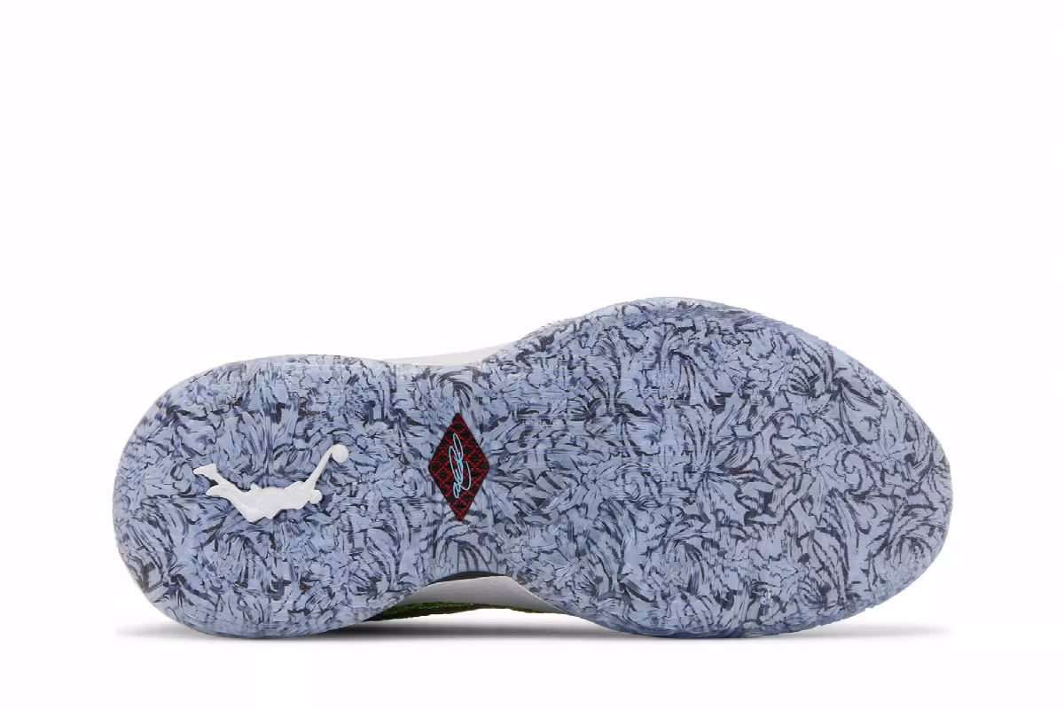 Nike LeBron 20 GS Stocking Stuffer, view 5