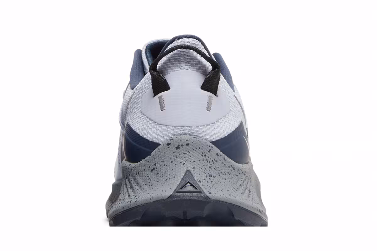 Nike Pegasus Trail 3 Ghost, view 8