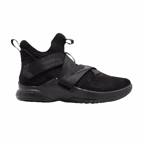 Nike LeBron Soldier 12 SFG EP 'Triple Black'