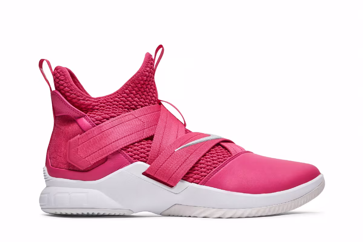 Nike LeBron Soldier 12 TB Breast Cancer Awareness, view 2