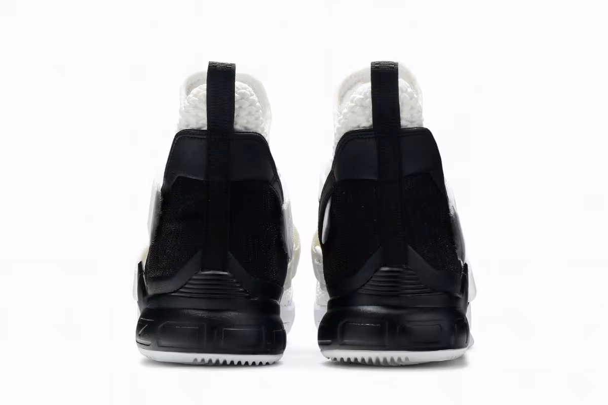 Nike LeBron Soldier 12 TB White Black, view 7