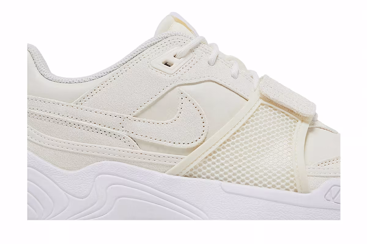 Travis Scott x Nike Zoom Field Jaxx SP Sail, view 3