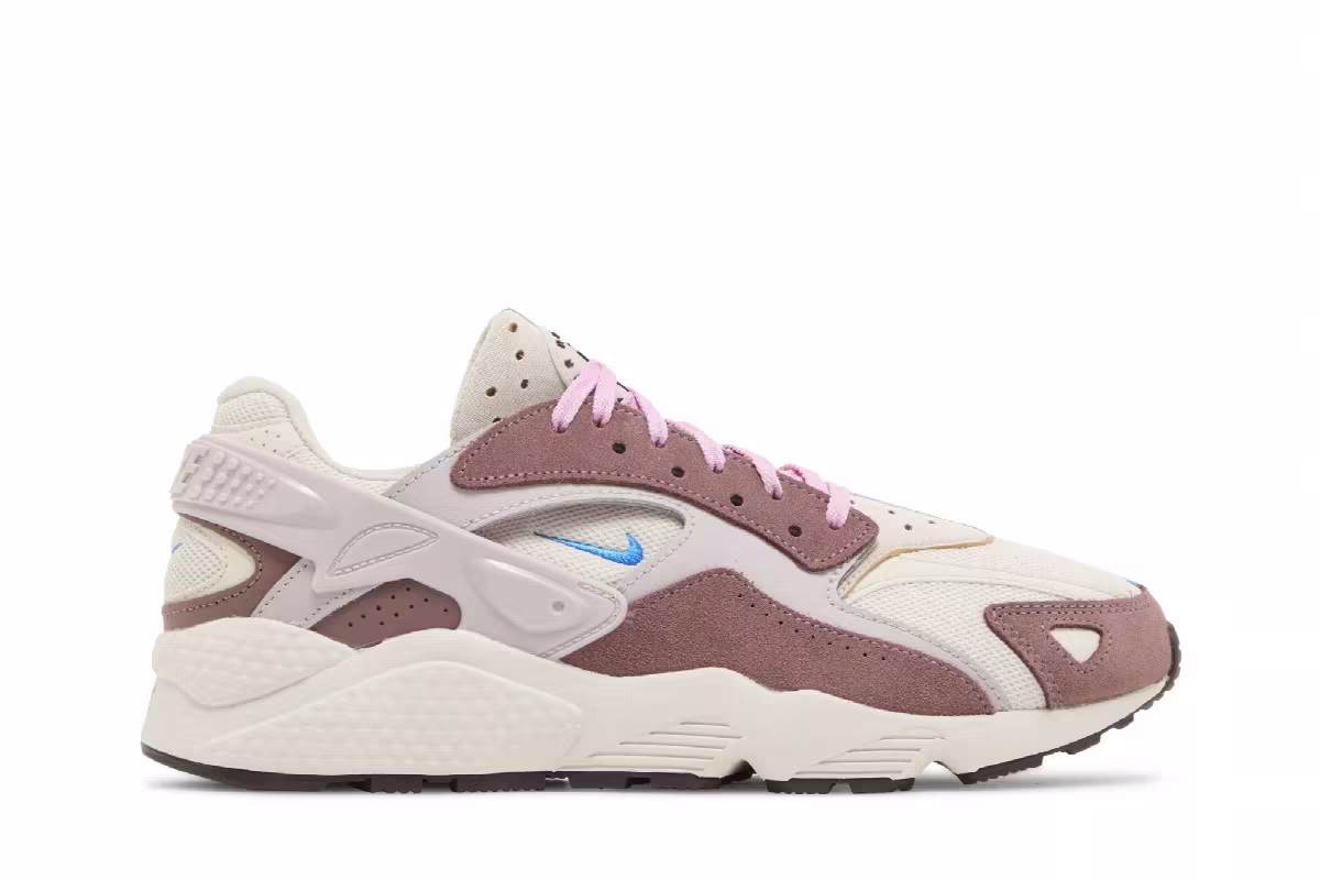Nike Air Huarache Runner Light Orewood Earth, view 2