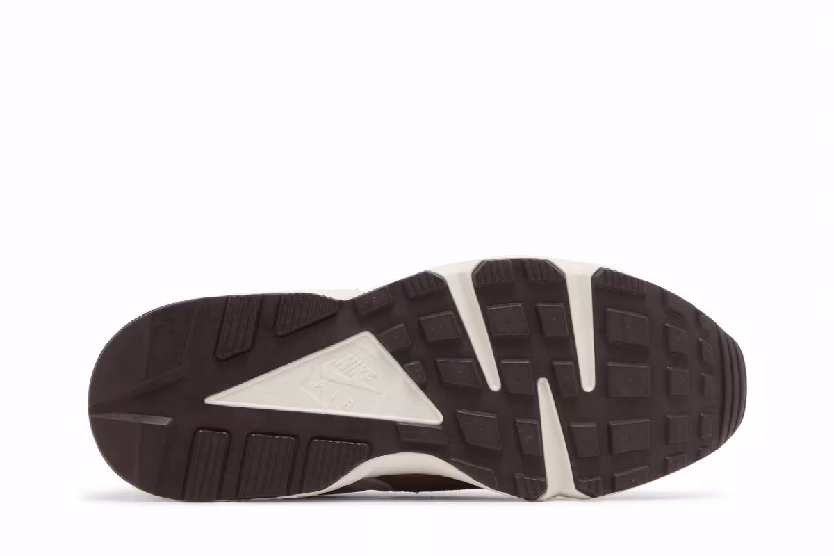Nike Air Huarache Runner Light Orewood Earth, view 5