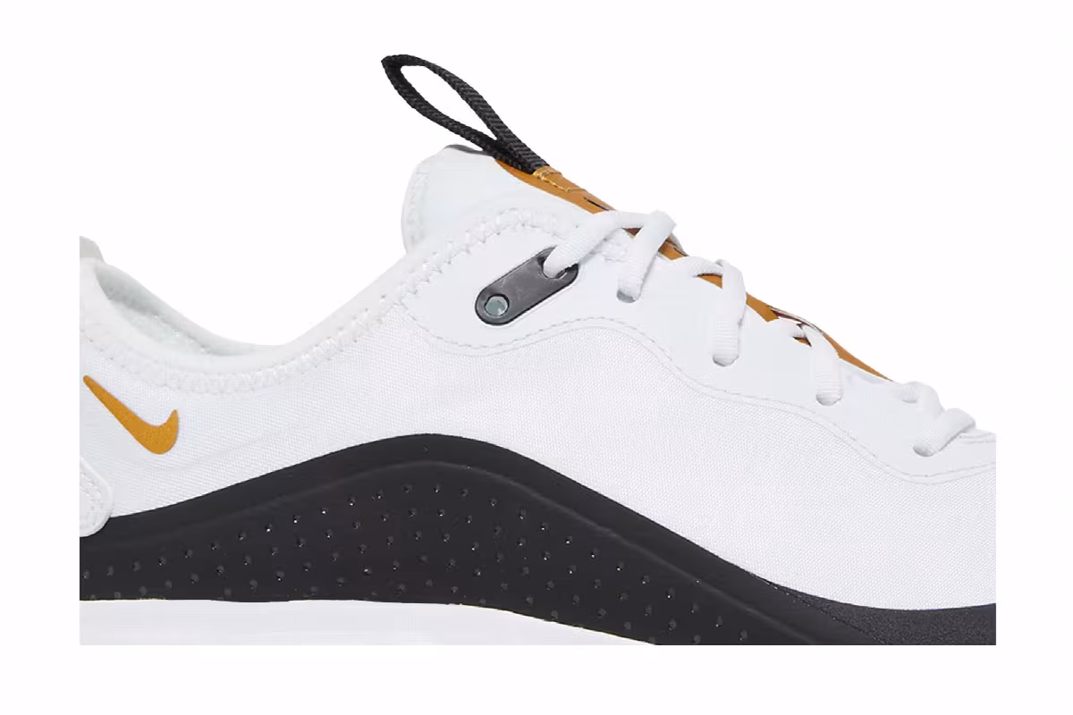 Nike Women's Air Max Dia White Black Gold, view 3