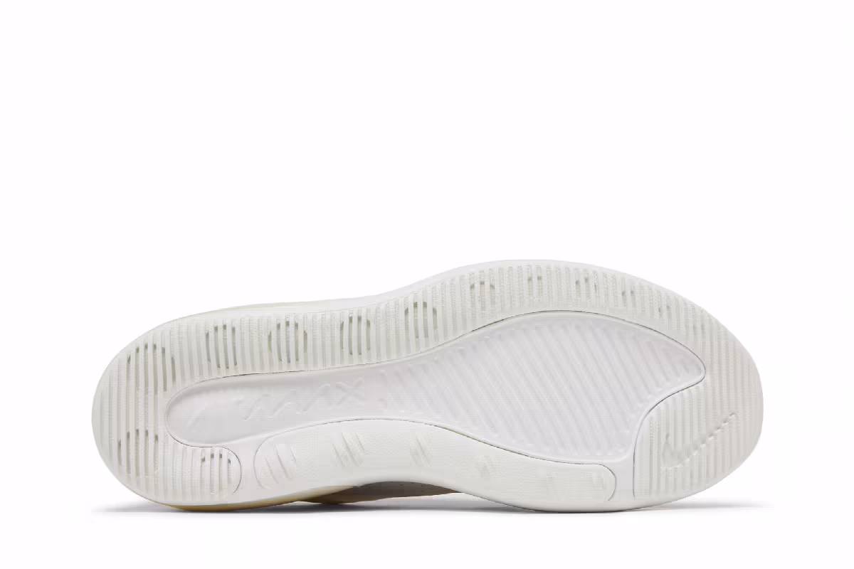 Nike Women's Air Max Dia SE Summit White, view 5