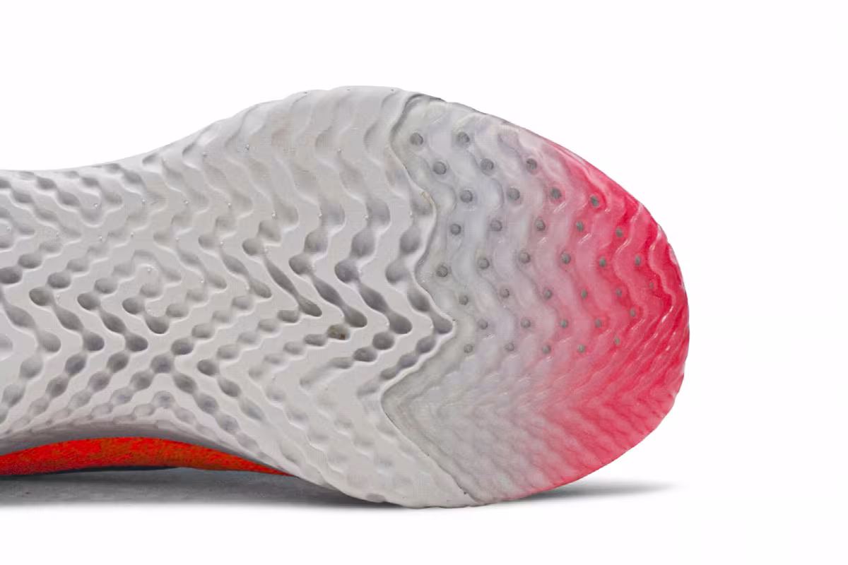 Nike Women's Epic React Flyknit Copper Flash, view 6