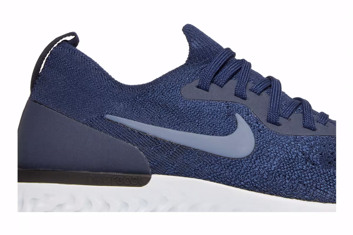 Nike Epic React Flyknit College Navy, view 3
