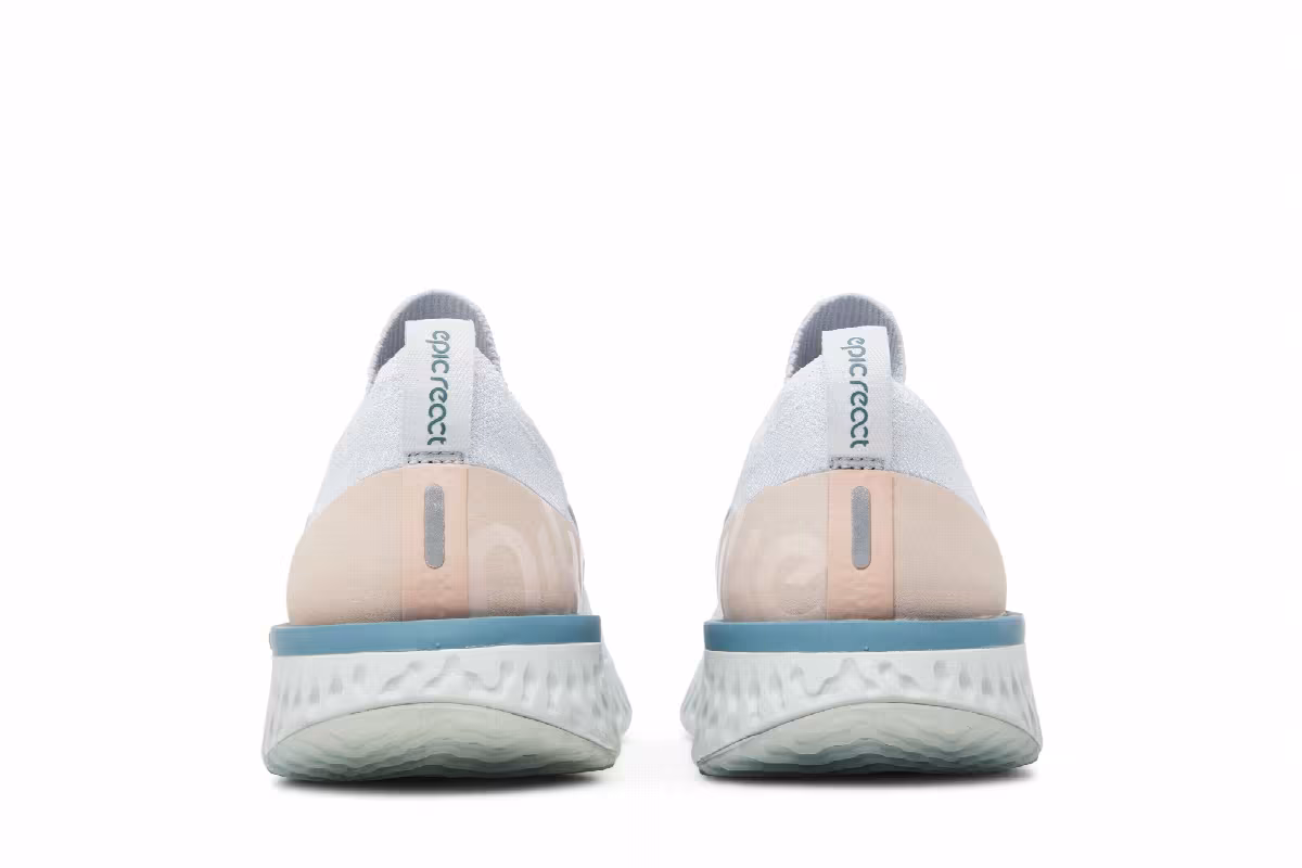 Nike Women's Epic React Flyknit Platinum Beige, view 7