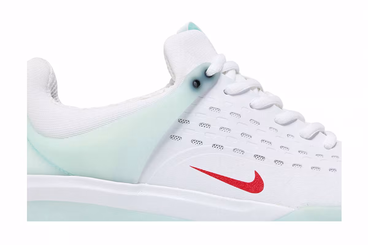 Nike Zoom Nyjah 3 SB Skylight University Red, view 3