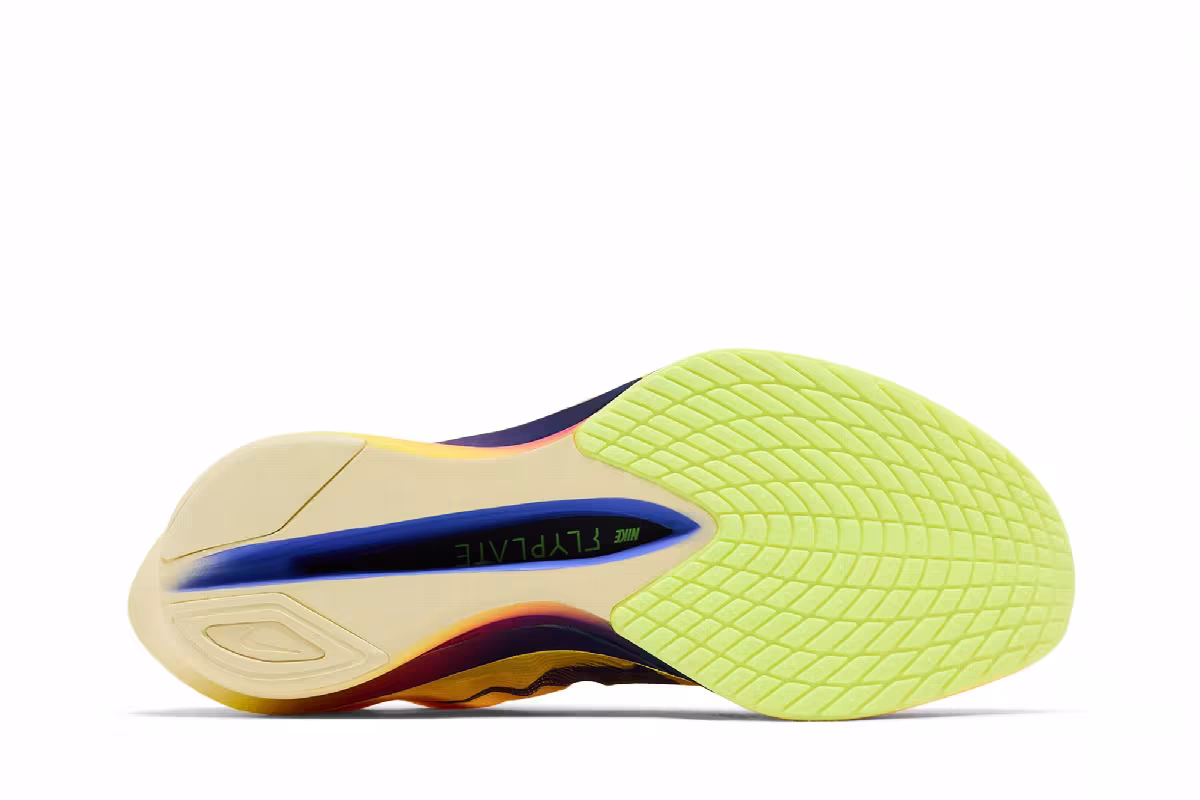 Nike Women's ZoomX Vaporfly 4 Citron Pulse, view 5