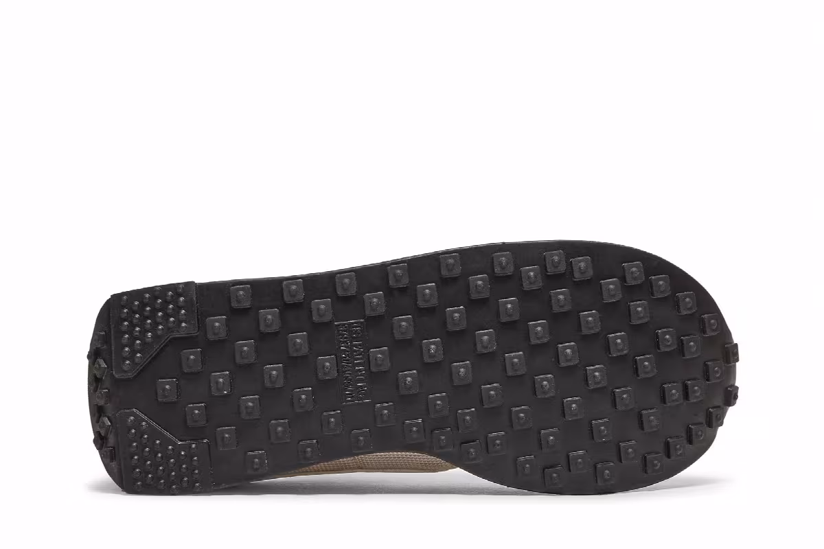 Nike Women's Waffle Trainer 2 SE Desert Sand, view 5