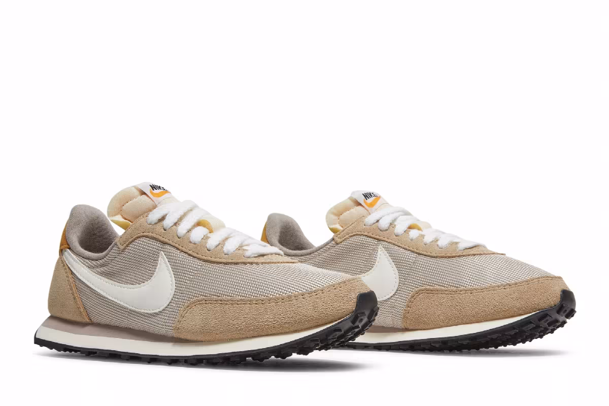 Nike Women's Waffle Trainer 2 SE Desert Sand, view 9
