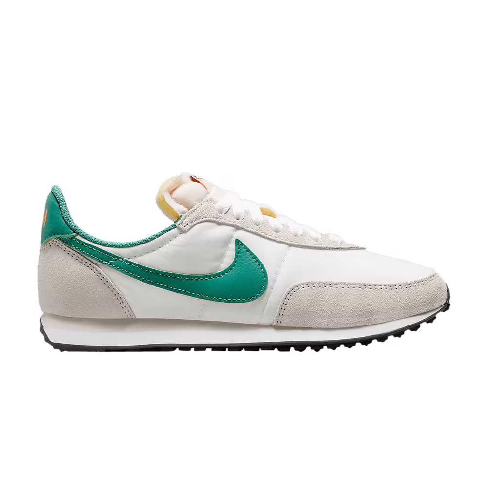 Nike Women's Waffle Trainer 2 Light Bone Green Noise