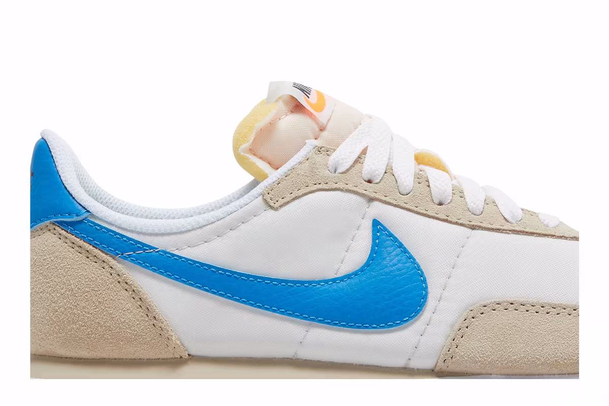 Nike Women's Waffle Trainer 2 Rattan Photo Blue, view 3
