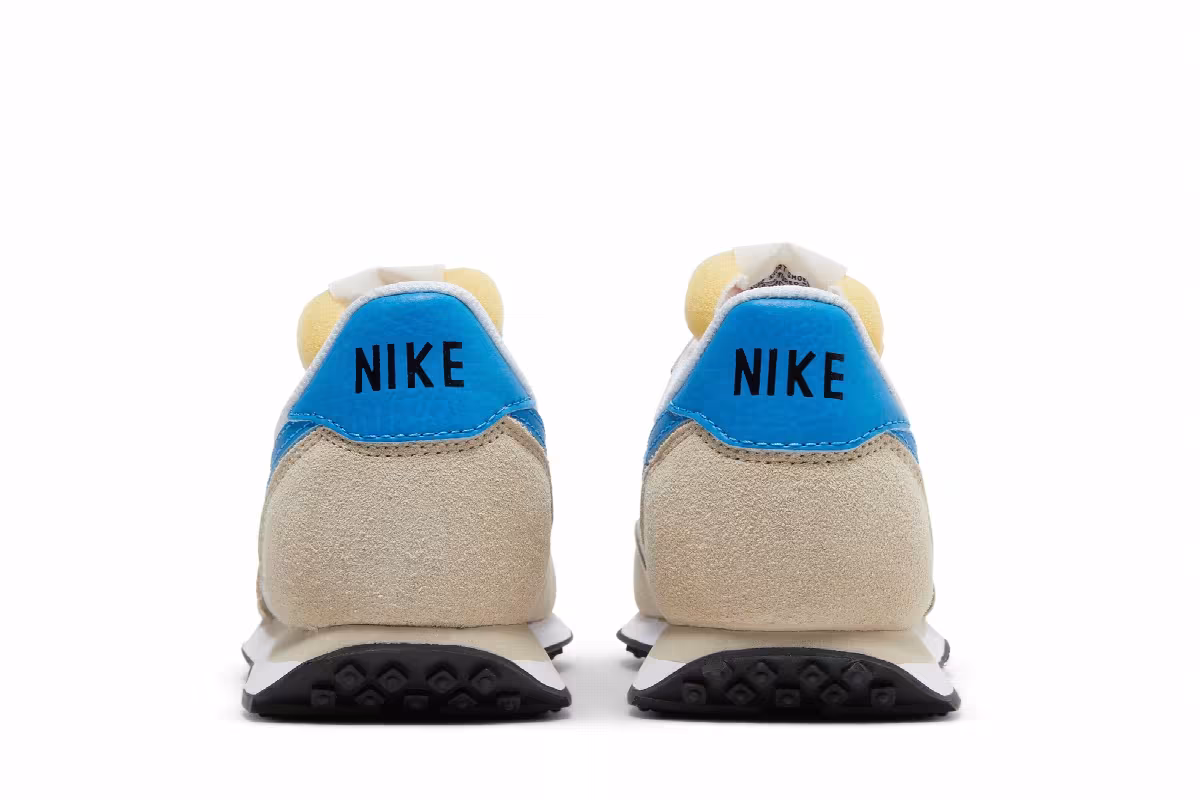 Nike Women's Waffle Trainer 2 Rattan Photo Blue, view 7
