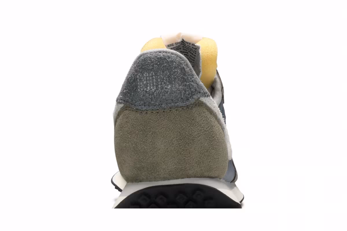 Nike Waffle Trainer 2 SE Mountain White, view 8