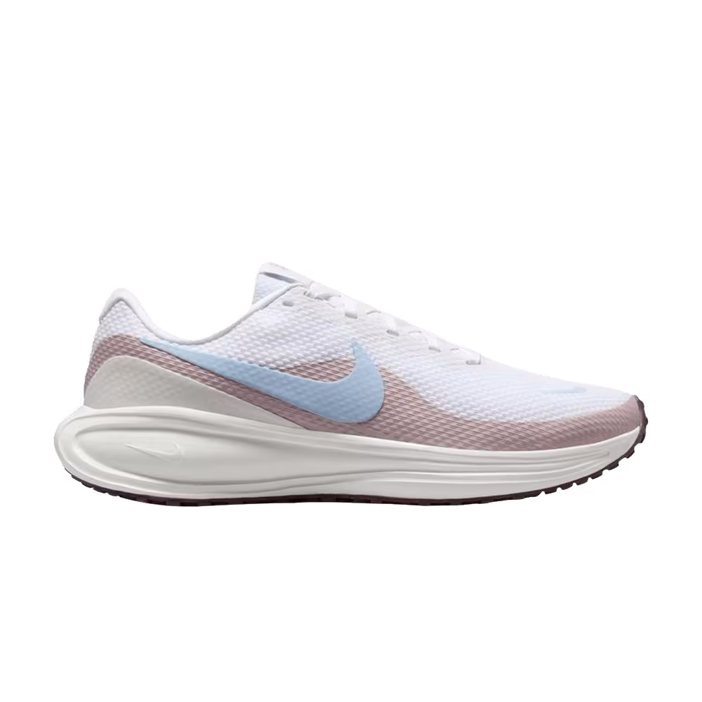 Nike Women's Revolution 8 White