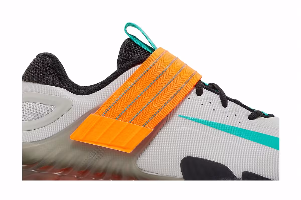 Nike Savaleos Grey Fog Clear Emerald, view 3