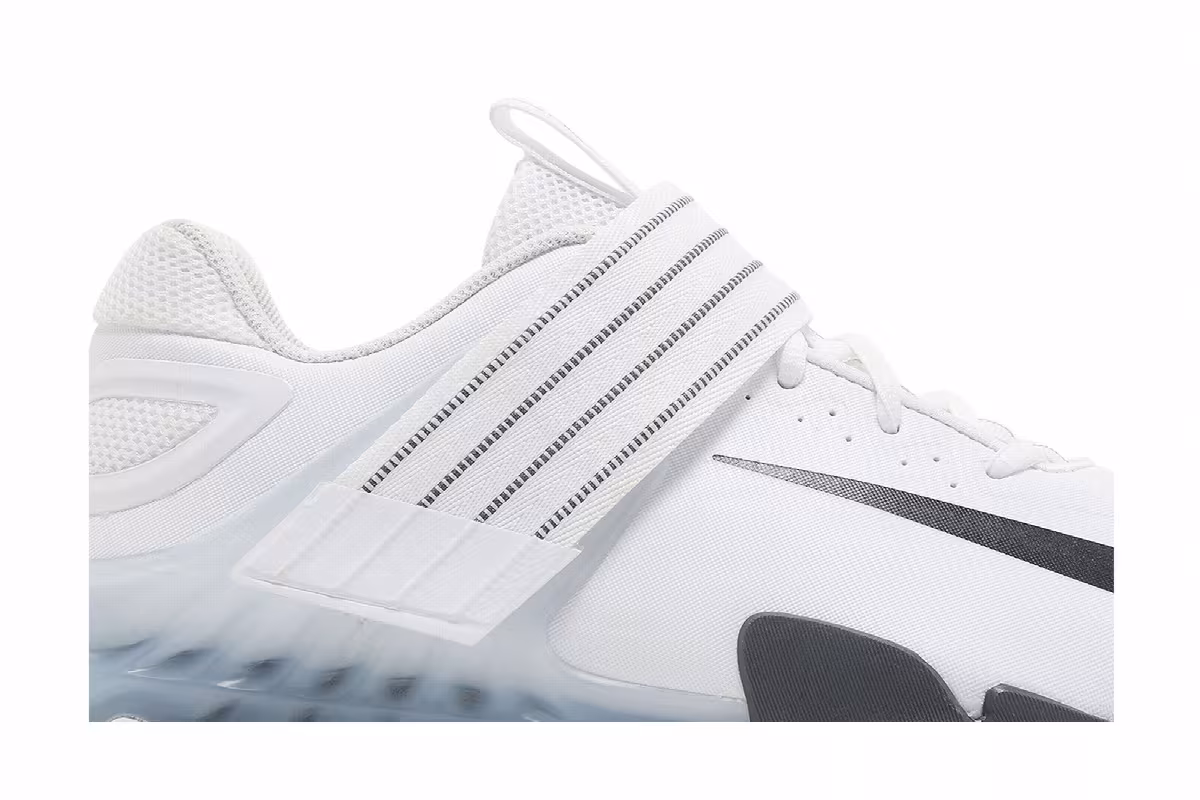 Nike Savaleos White Black, view 3