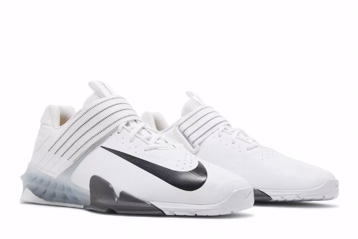 Nike Savaleos White Black, view 9