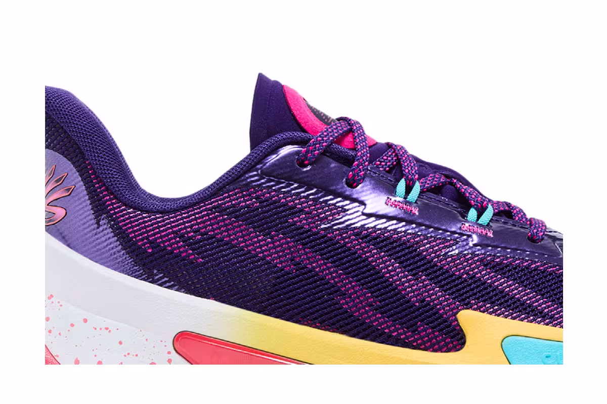 Under Armour Curry Series 7 Curry World Tour, view 3