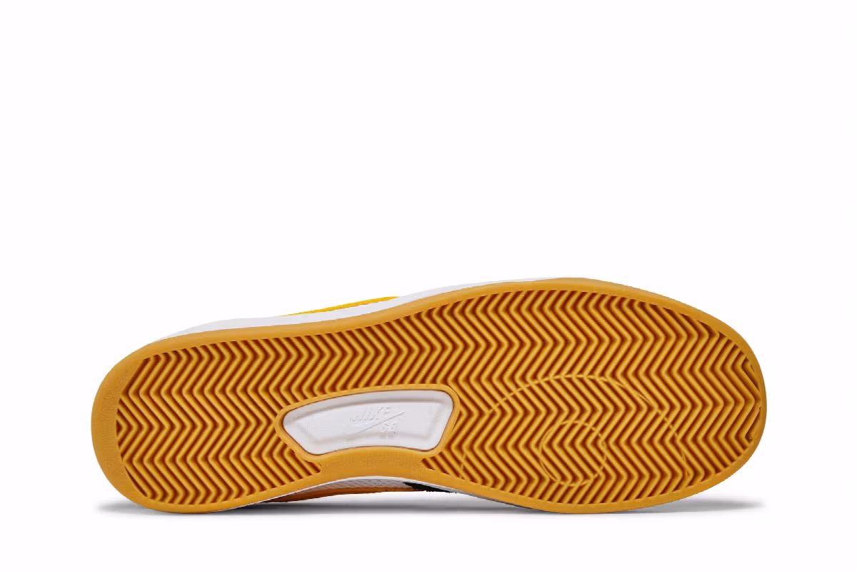 Nike Adversary SB University Gold, view 5
