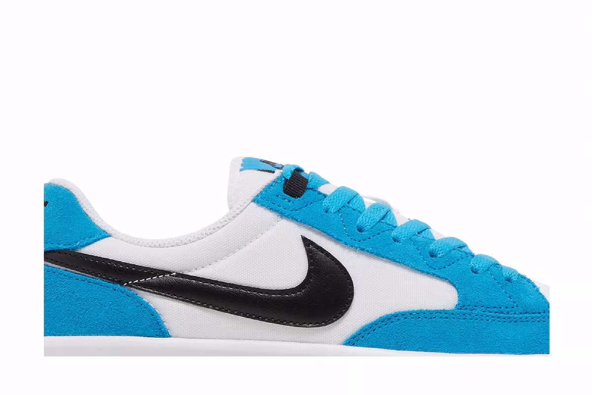 Nike Adversary Premium SB Laser Blue, view 3