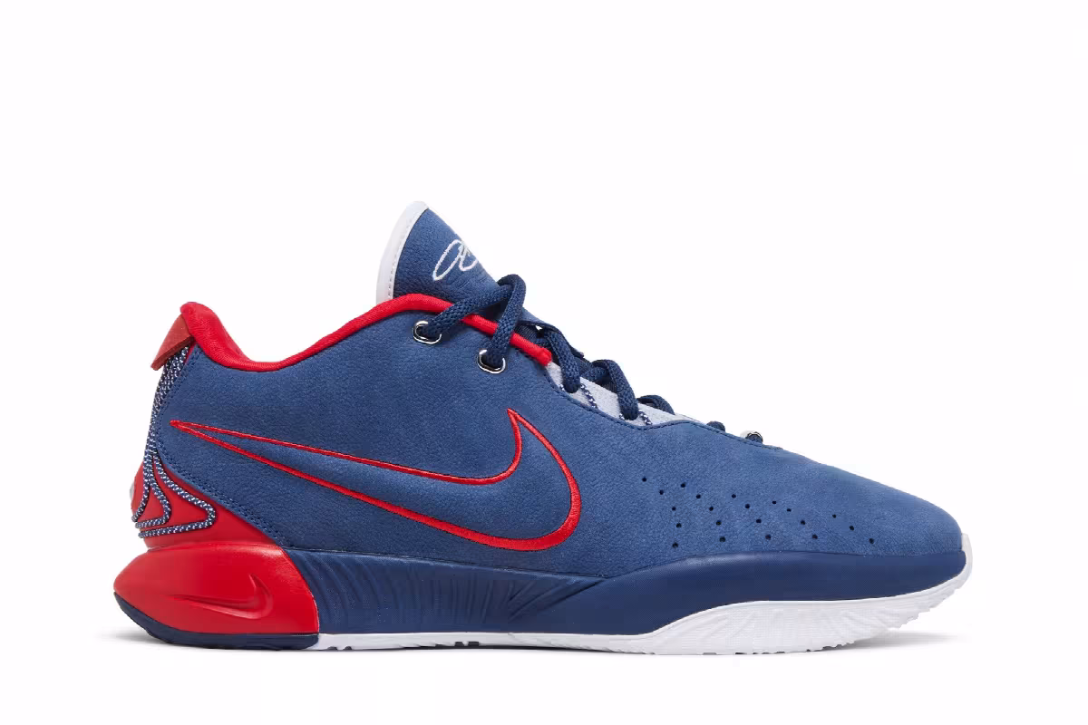 Nike LeBron 21 Navy University Red, view 2