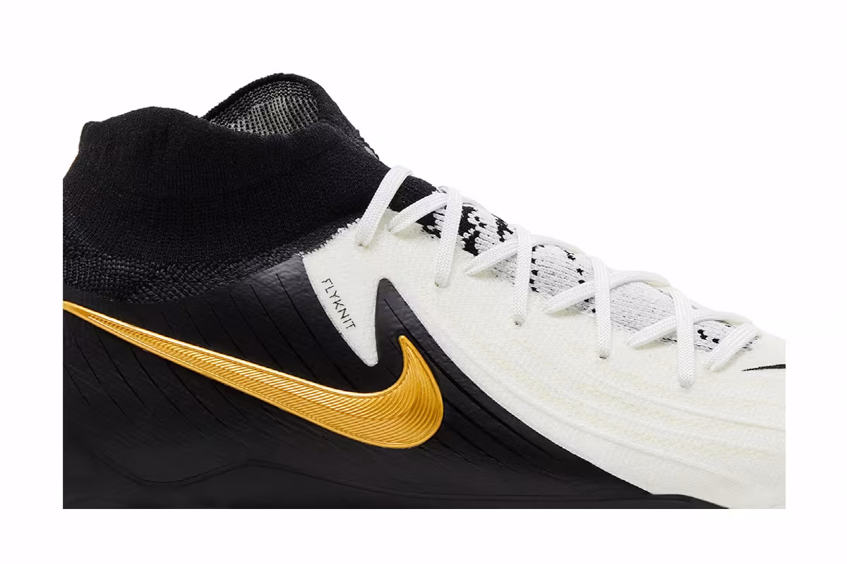 Nike Phantom Luna 2 Pro FG White Black Metallic Gold Coin, view 3