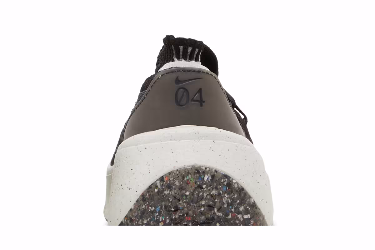 Nike Women's Space Hippie 04 Oreo, view 8