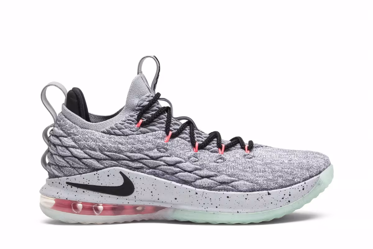 Nike Lebron 15 Low EP Melon, view 2