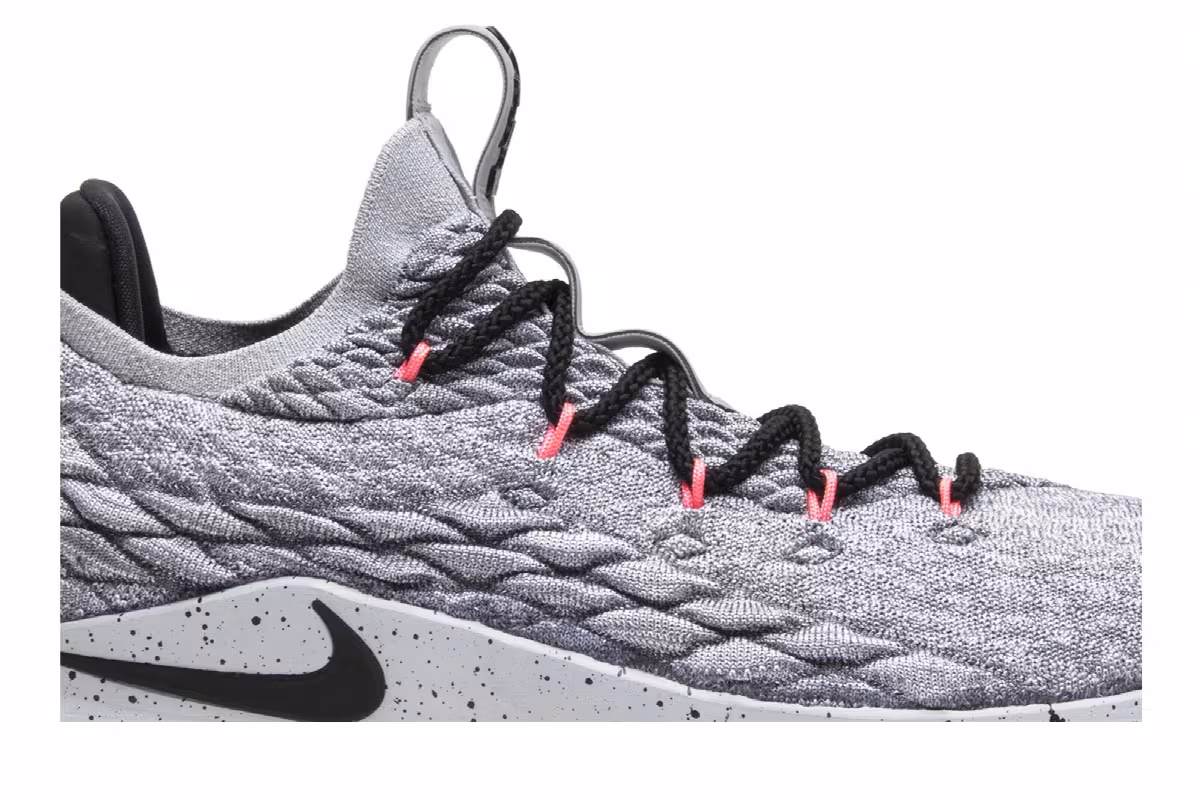 Nike Lebron 15 Low EP Melon, view 3