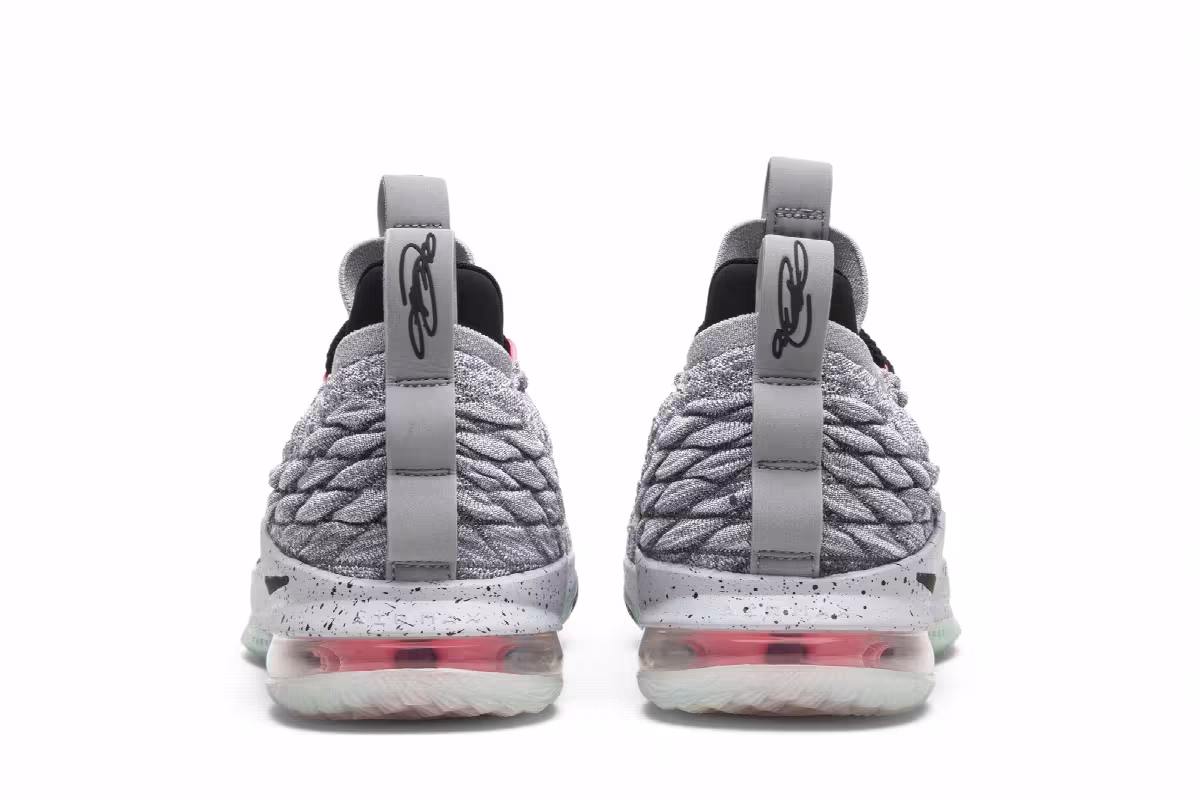 Nike Lebron 15 Low EP Melon, view 7